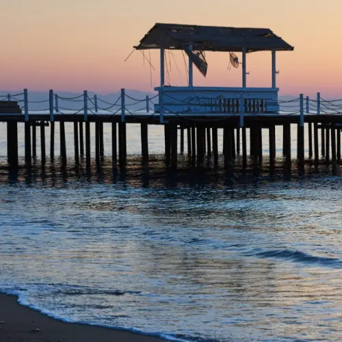Scenic view of the Newport Beach coastline, representing the exclusive communities served by our top-rated high-net-worth divorce attorneys in Orange County.